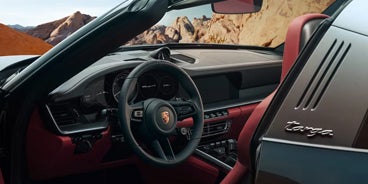 2021 Porsche 911 Targa 4 interior