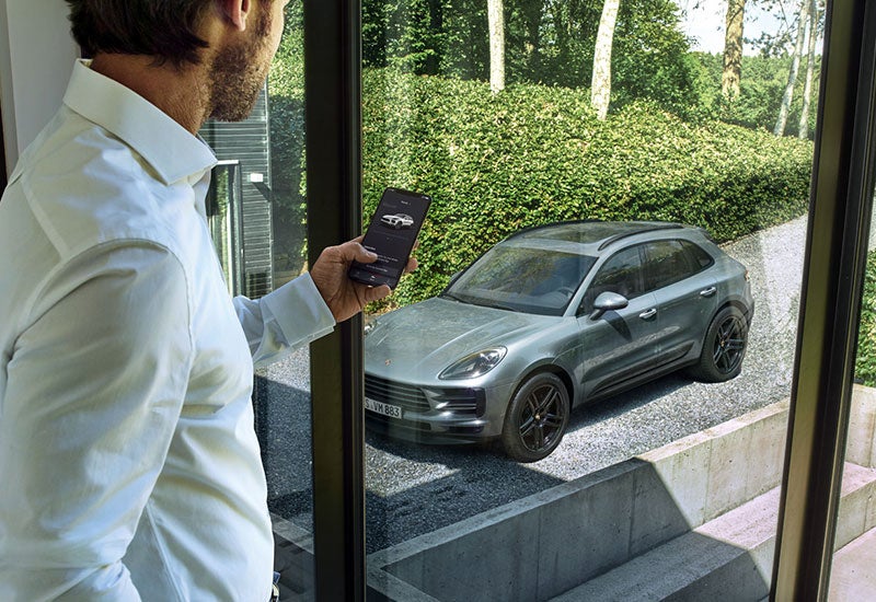 Porsche Palm Springs in Palm Springs CA