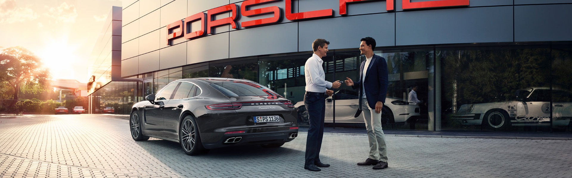 Porsche Palm Springs in Palm Springs CA