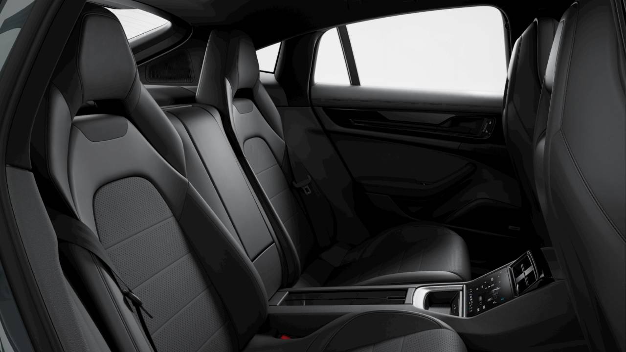 2026 Porsche Panamera Base