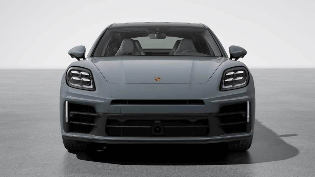 2026 Porsche Panamera Base