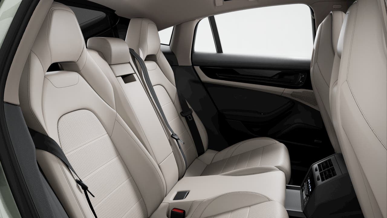 2026 Porsche Panamera Panamera 4