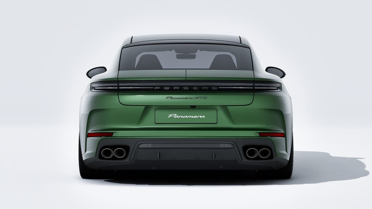 2027 Porsche Panamera Panamera GTS