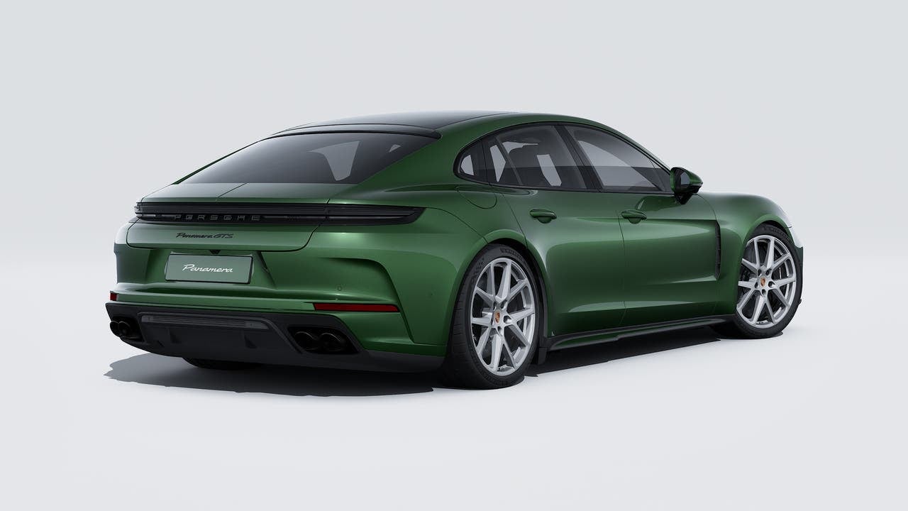 2027 Porsche Panamera Panamera GTS