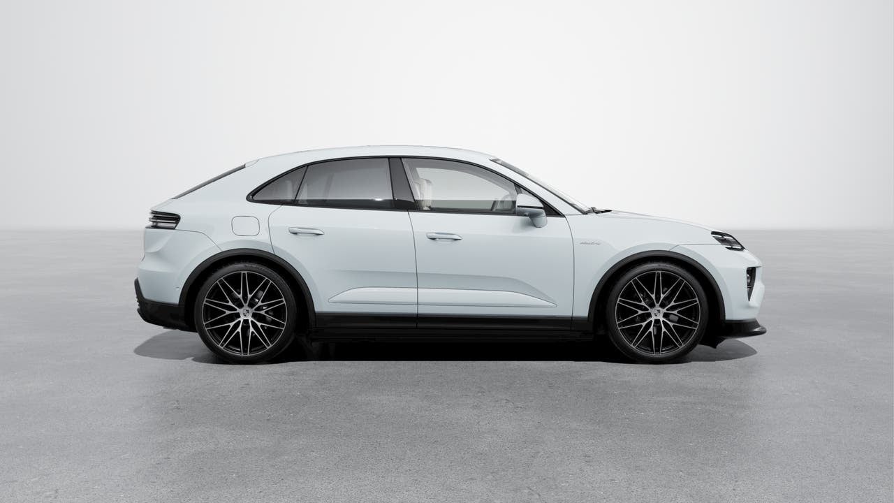 2026 Porsche Macan Macan 4 Electric