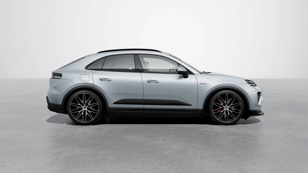 2026 Porsche Macan Macan 4S Electric