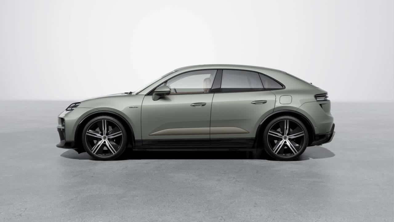 2026 Porsche Macan Turbo Electric
