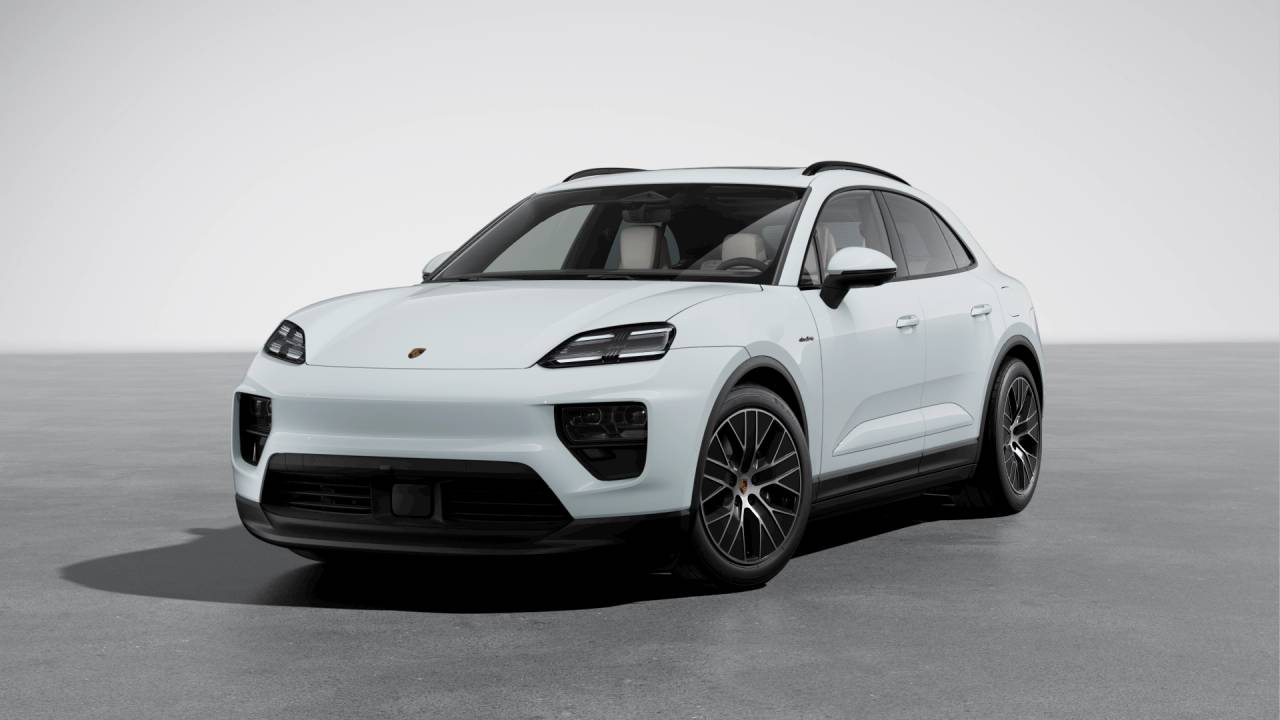 2026 Porsche Macan Base