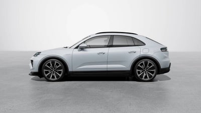 2026 Porsche Macan Macan Electric