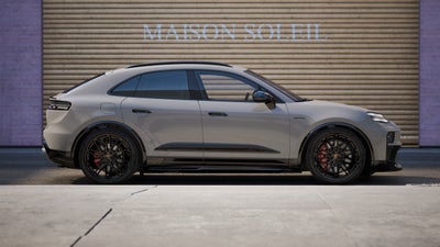2026 Porsche Macan Macan GTS Electric
