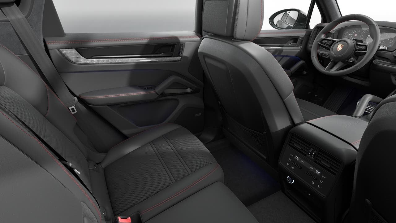 2026 Porsche Cayenne Cayenne GTS