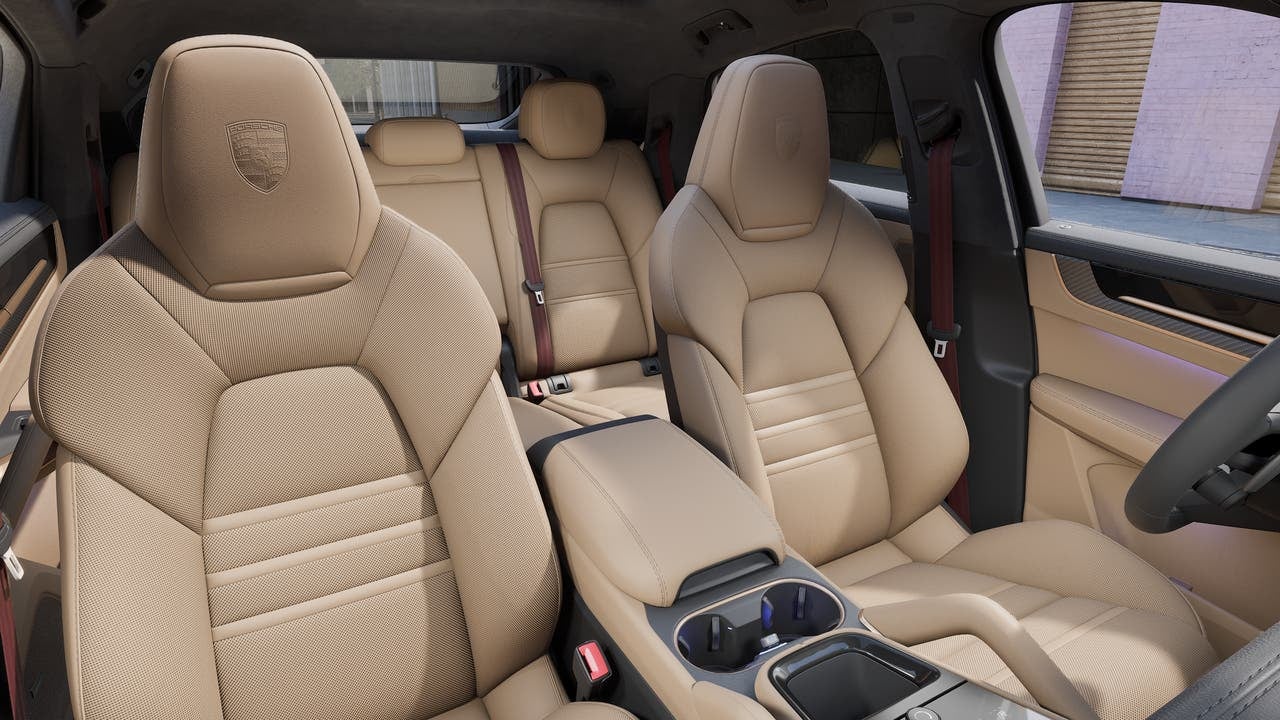 2027 Porsche Cayenne Cayenne GTS Coupe