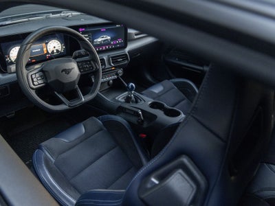 2025 Ford Mustang Dark Horse