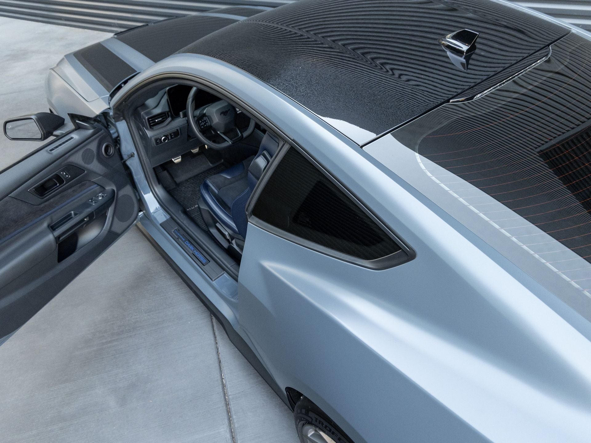 2025 Ford Mustang Dark Horse