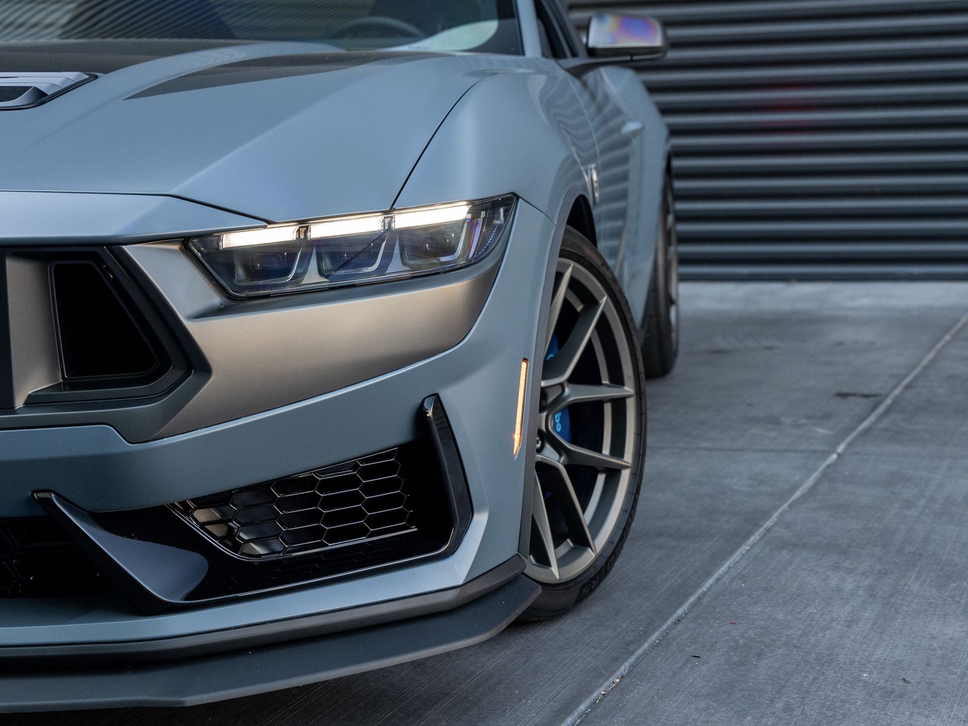 2025 Ford Mustang Dark Horse