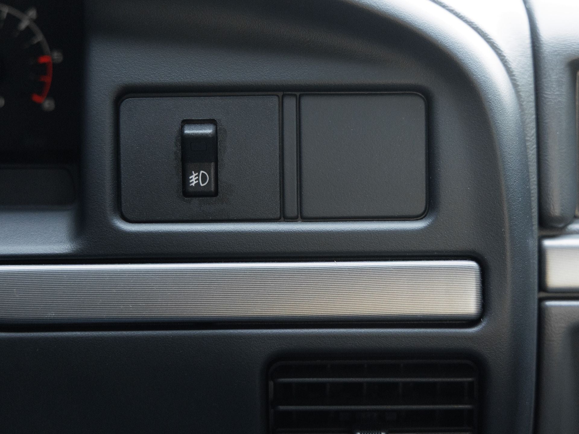 1993 Ford F-150 Lightning 117 WB