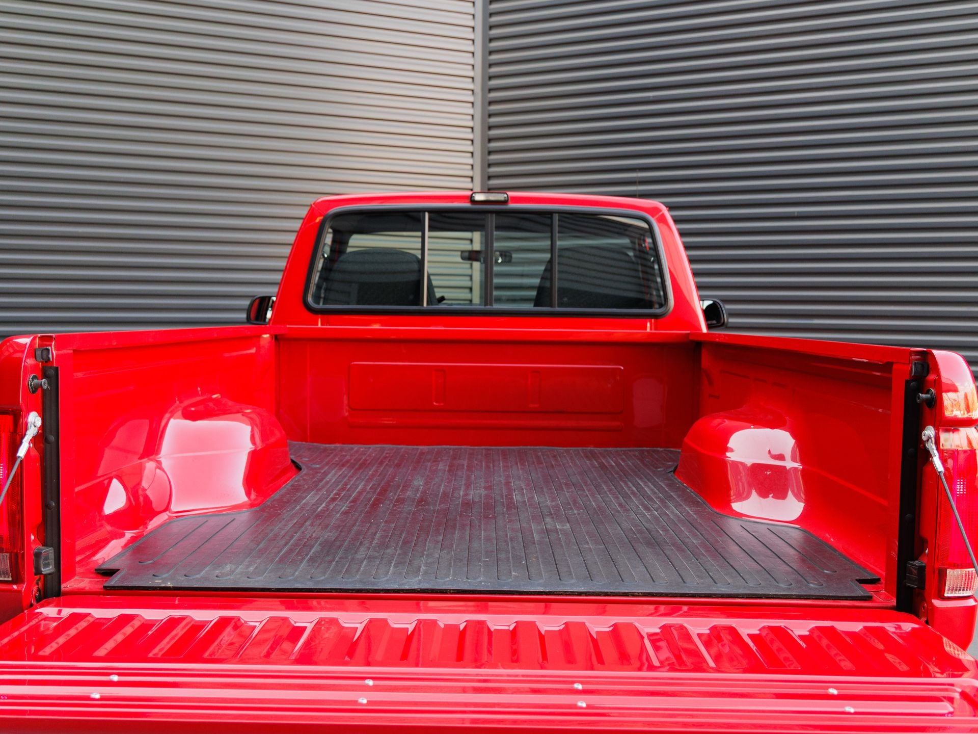 1993 Ford F-150 Lightning 117 WB