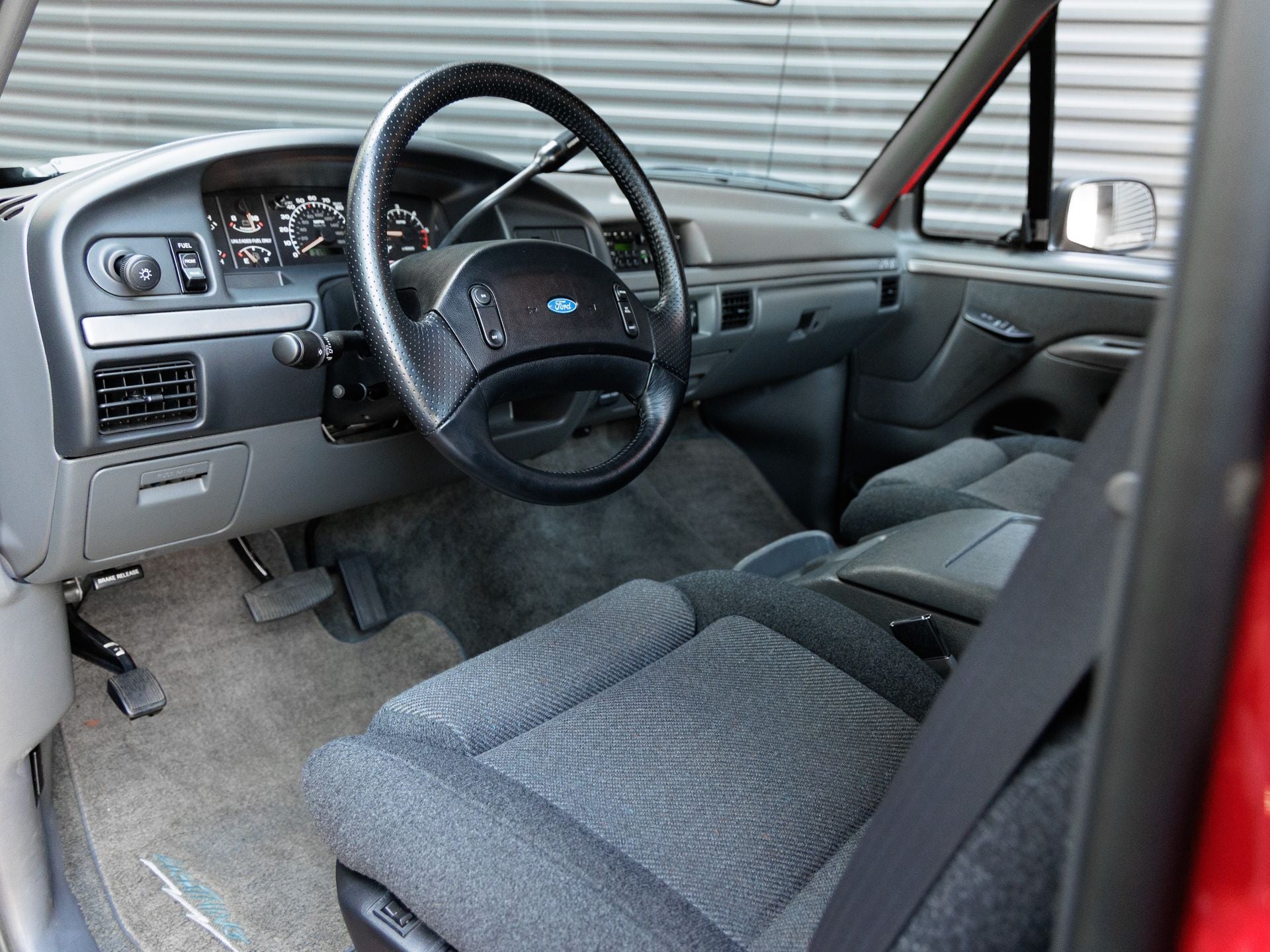 1993 Ford F-150 Lightning 117 WB