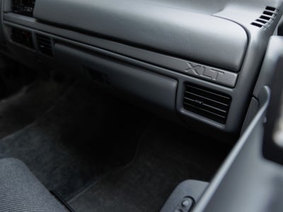 1993 Ford F-150 Lightning 117 WB