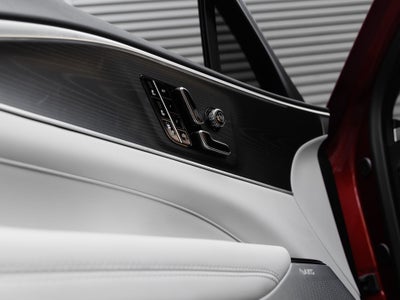 2025 Cadillac LYRIQ Sport