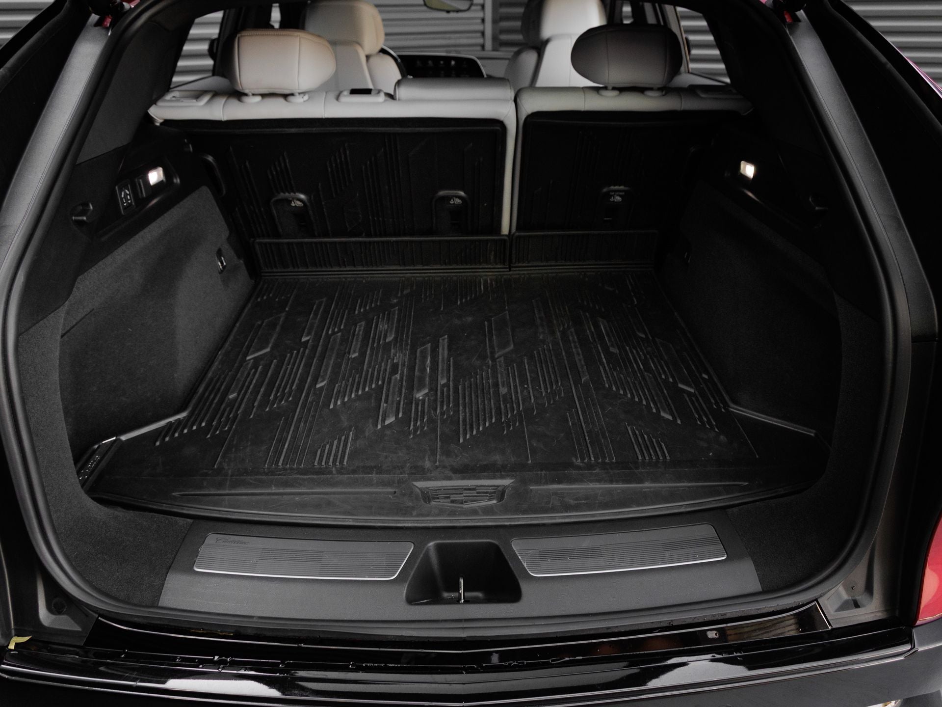 2025 Cadillac LYRIQ Sport