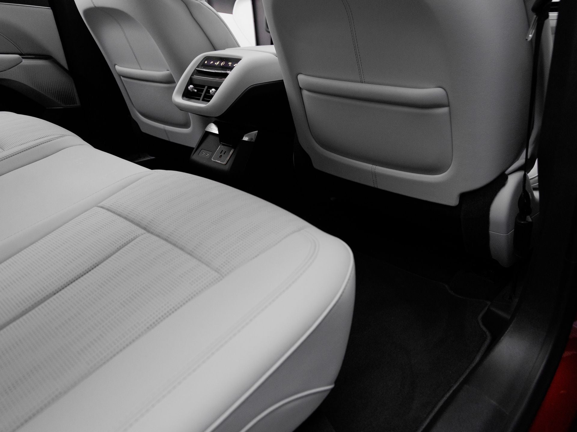 2025 Cadillac LYRIQ Sport