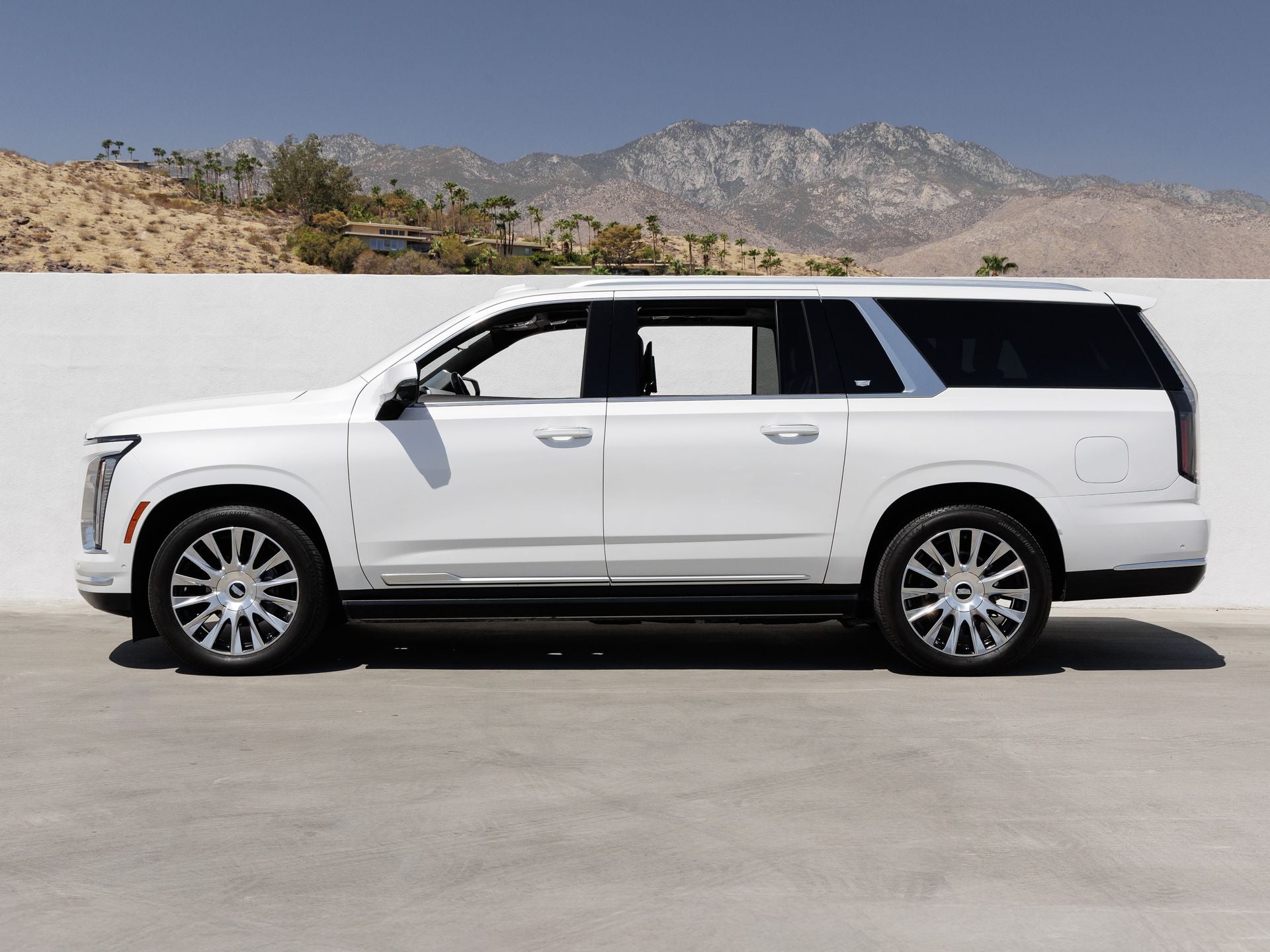 2025 Cadillac Escalade ESV Premium Luxury Platinum