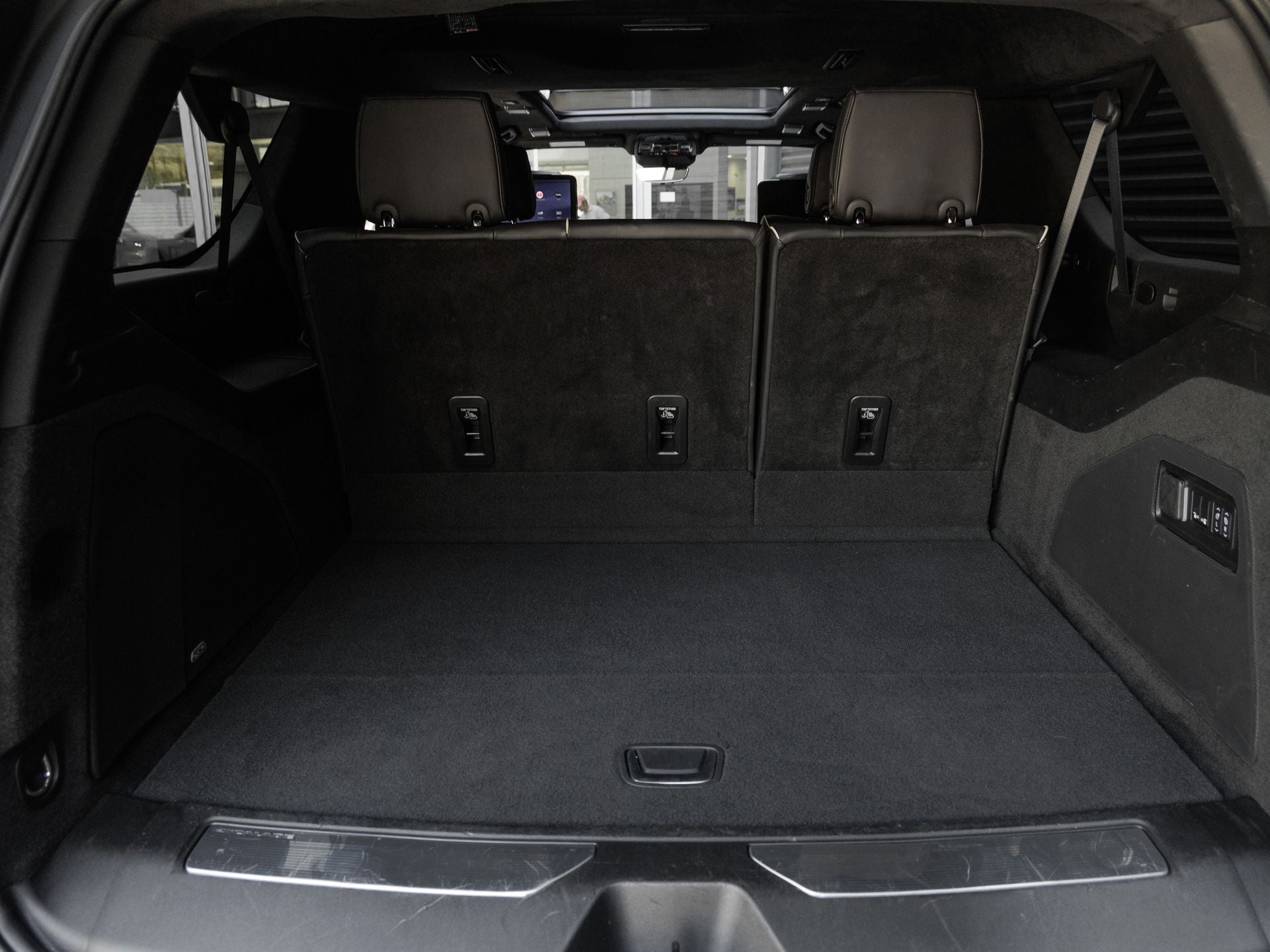2025 Cadillac Escalade ESV Premium Luxury Platinum