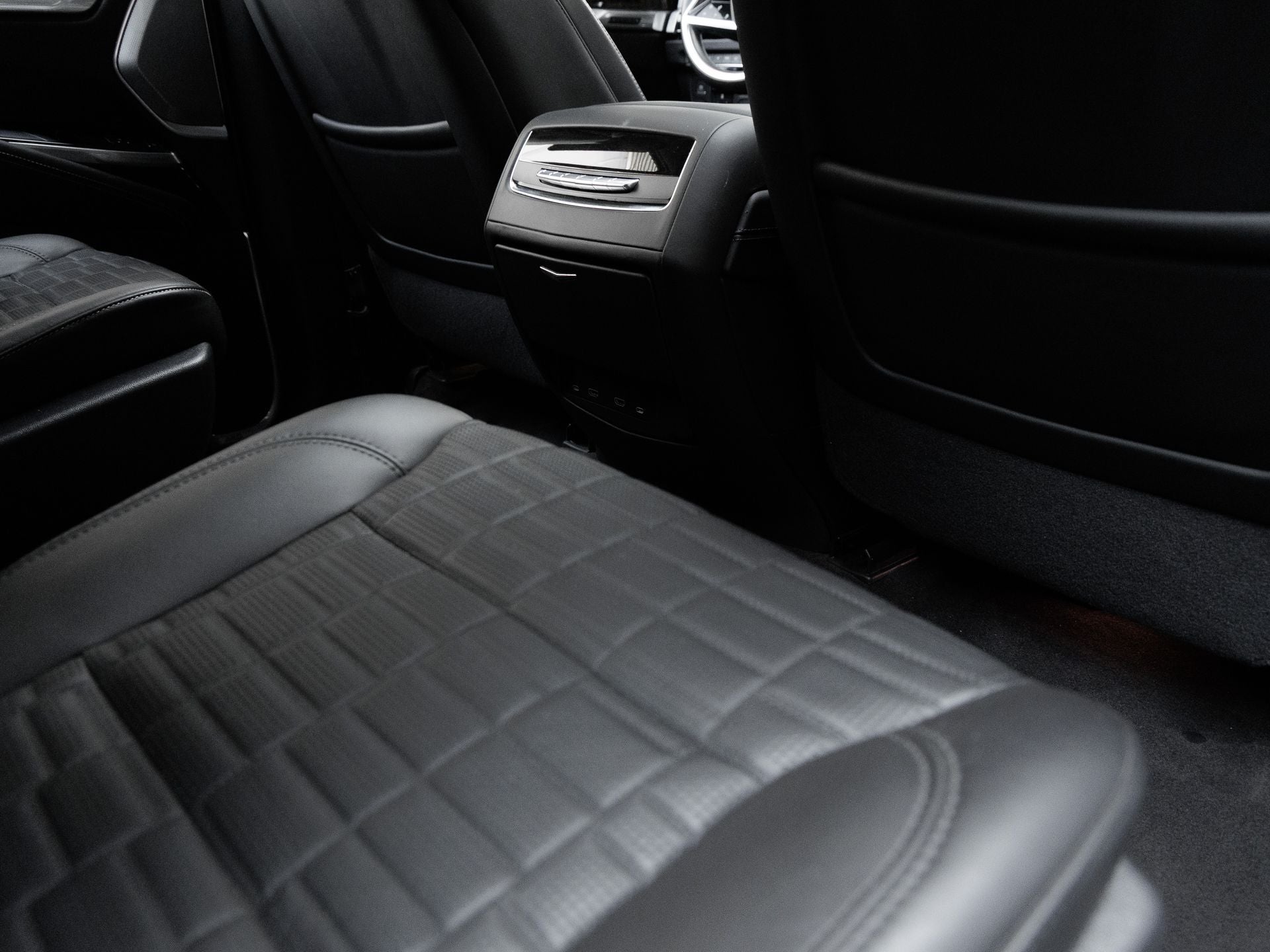 2025 Cadillac Escalade ESV Premium Luxury Platinum