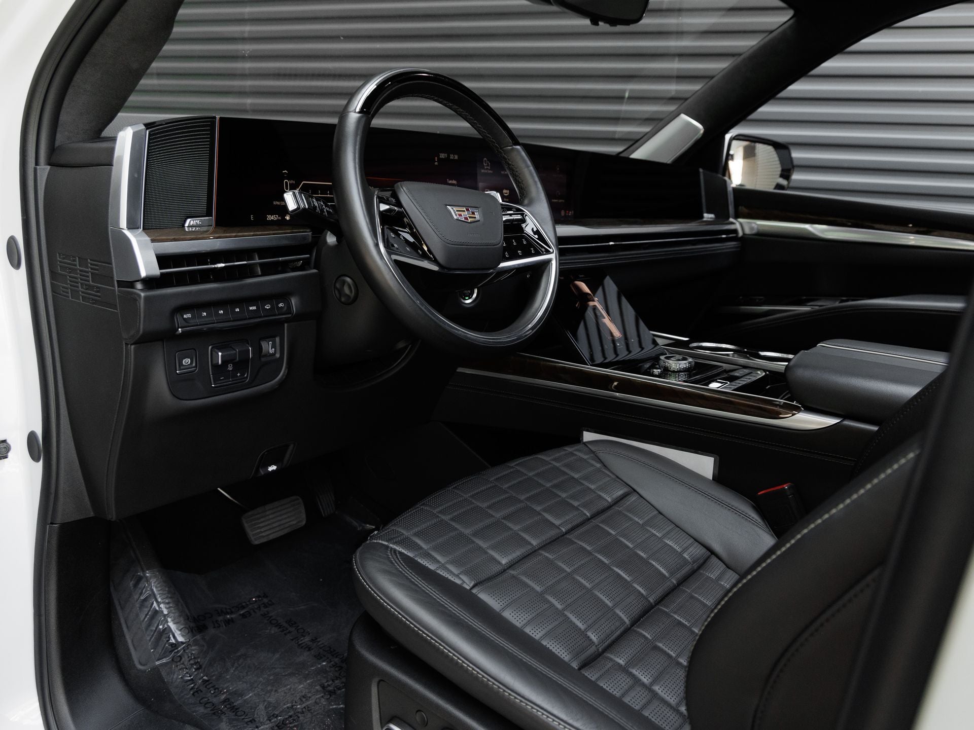 2025 Cadillac Escalade ESV Premium Luxury Platinum
