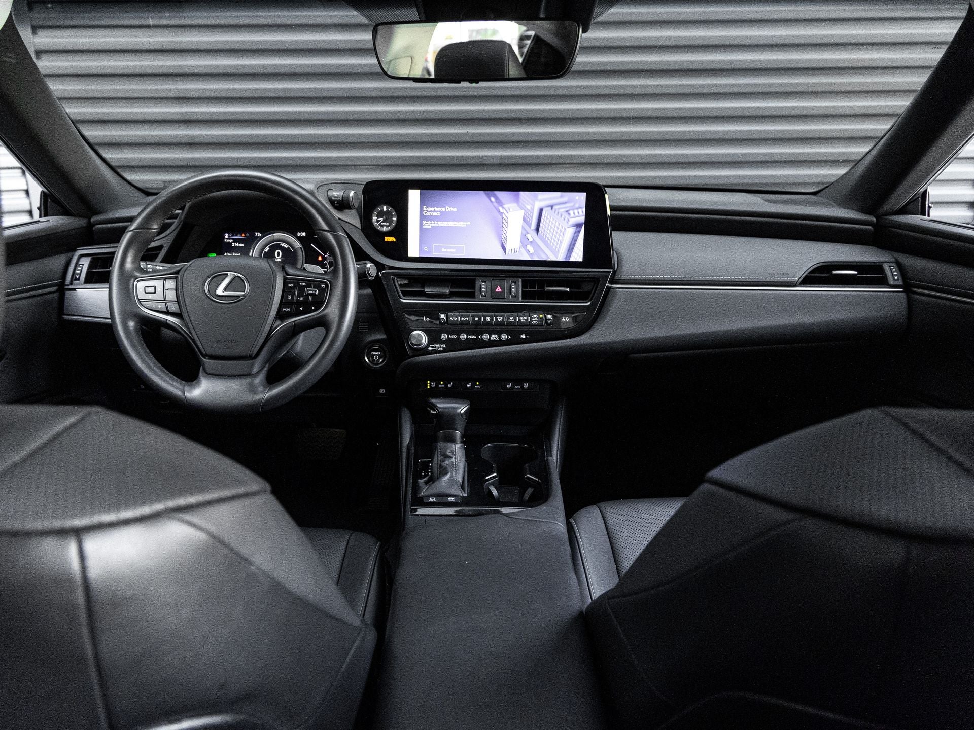 2023 Lexus ES 300h