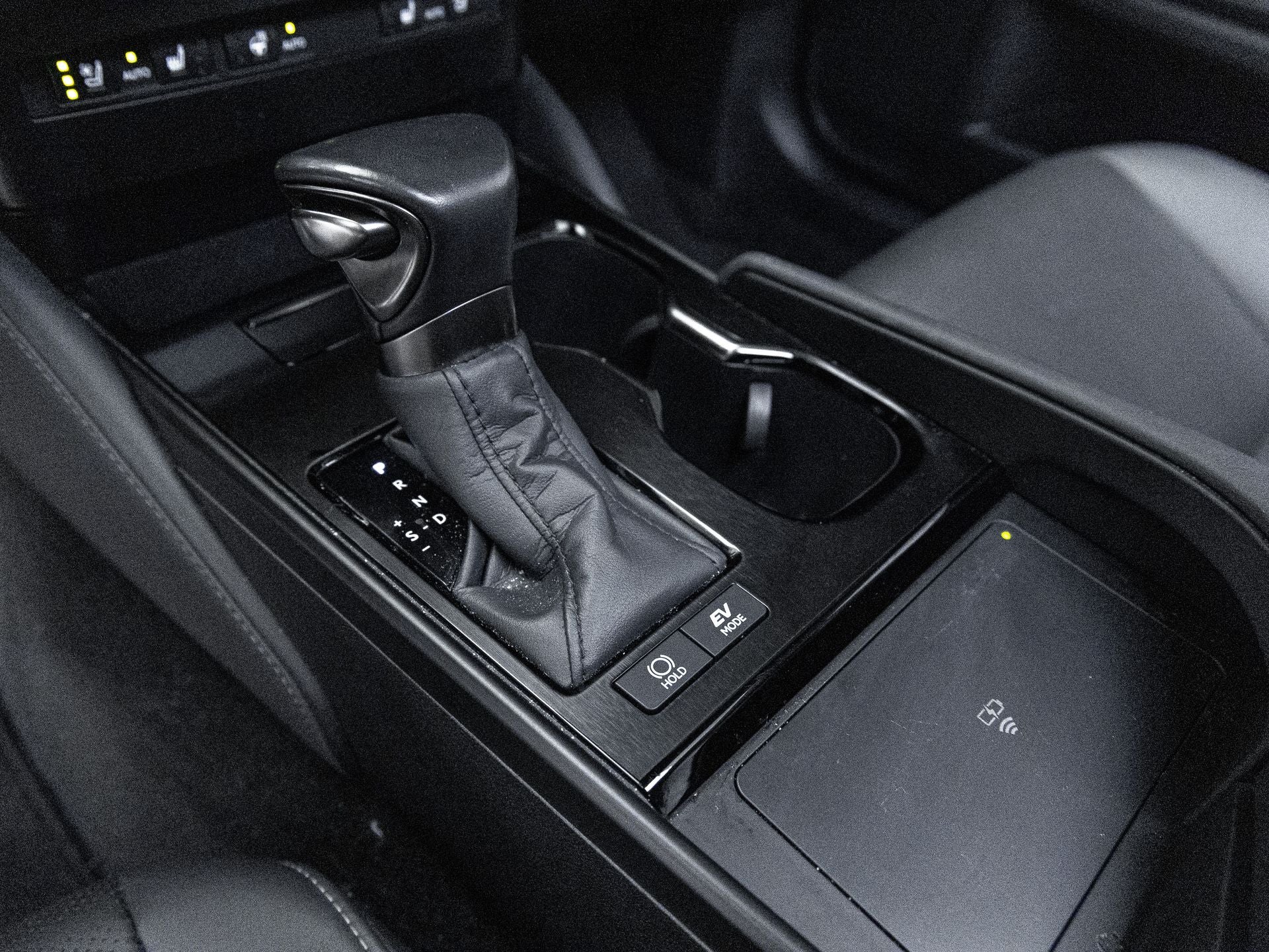 2023 Lexus ES 300h