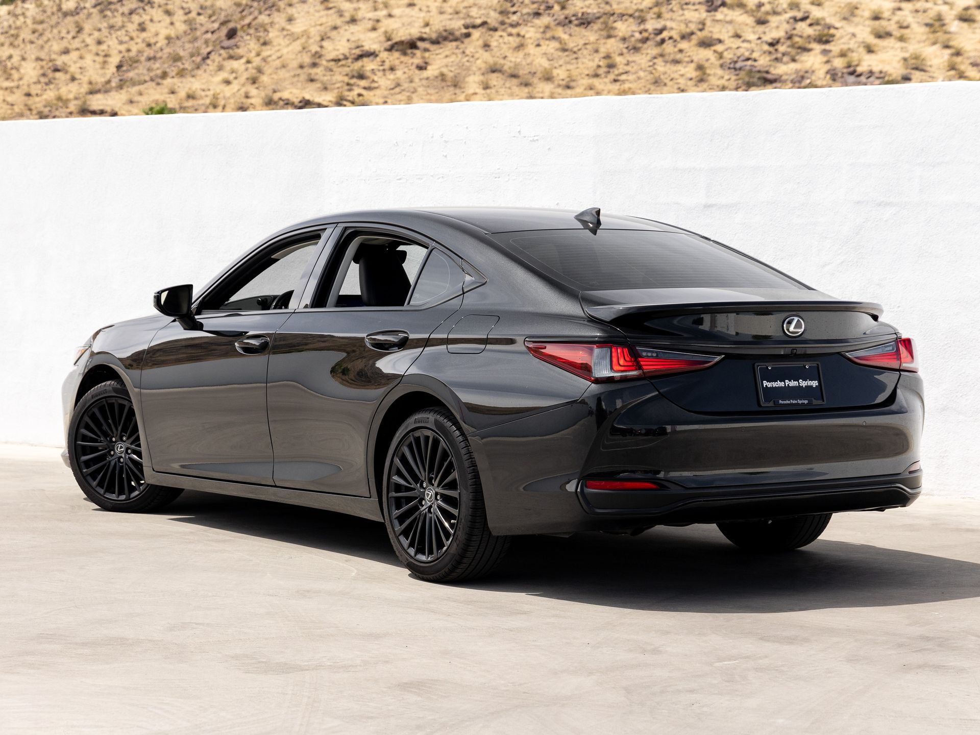 2023 Lexus ES 300h