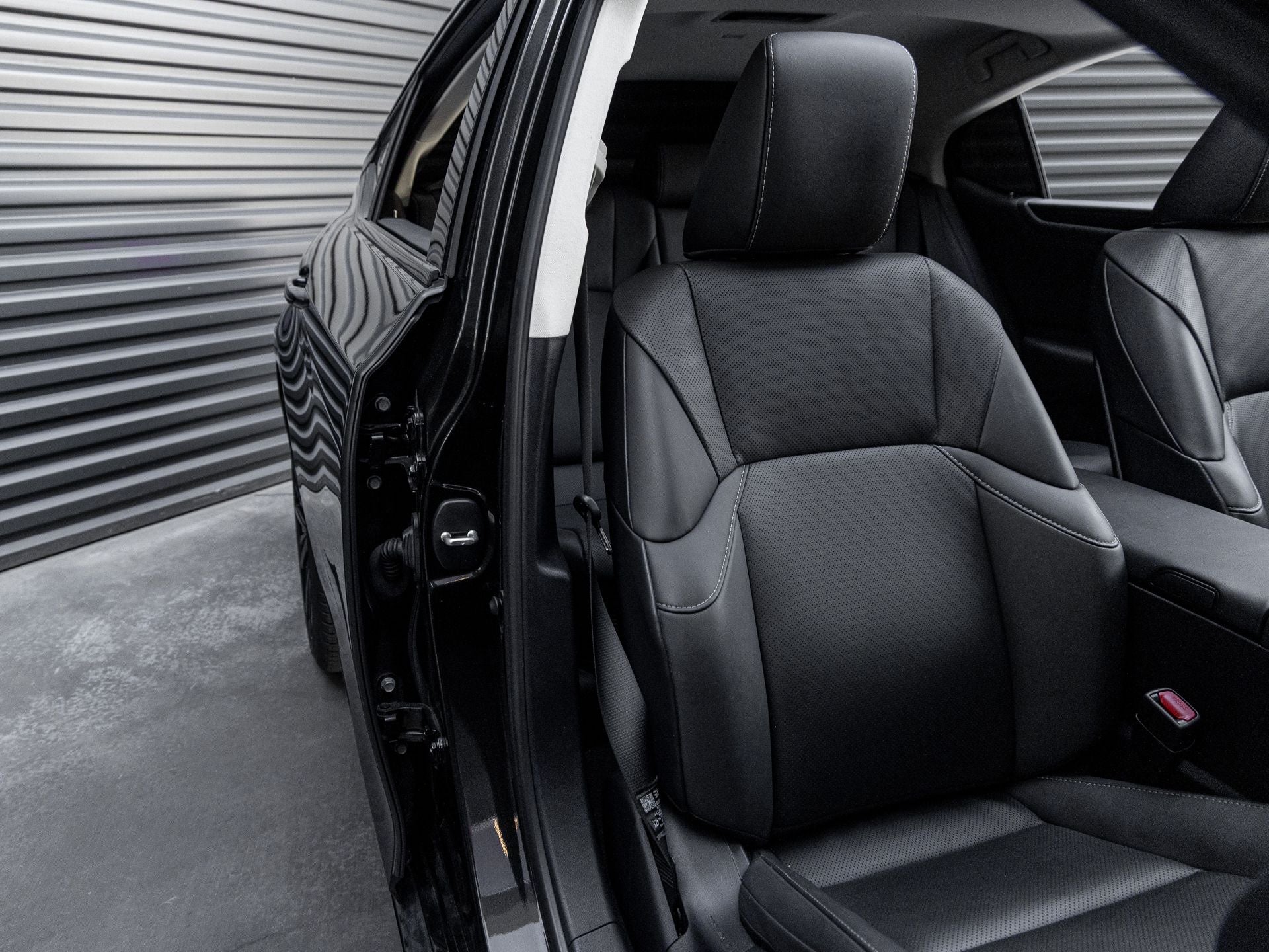 2023 Lexus ES 300h