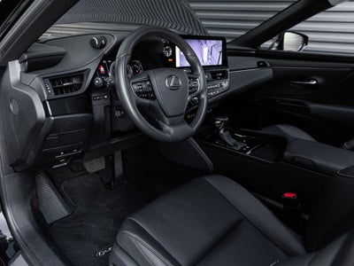 2023 Lexus ES 300h