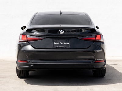 2023 Lexus ES 300h