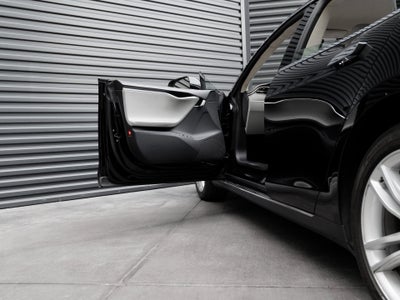 2013 Tesla Model S Performance