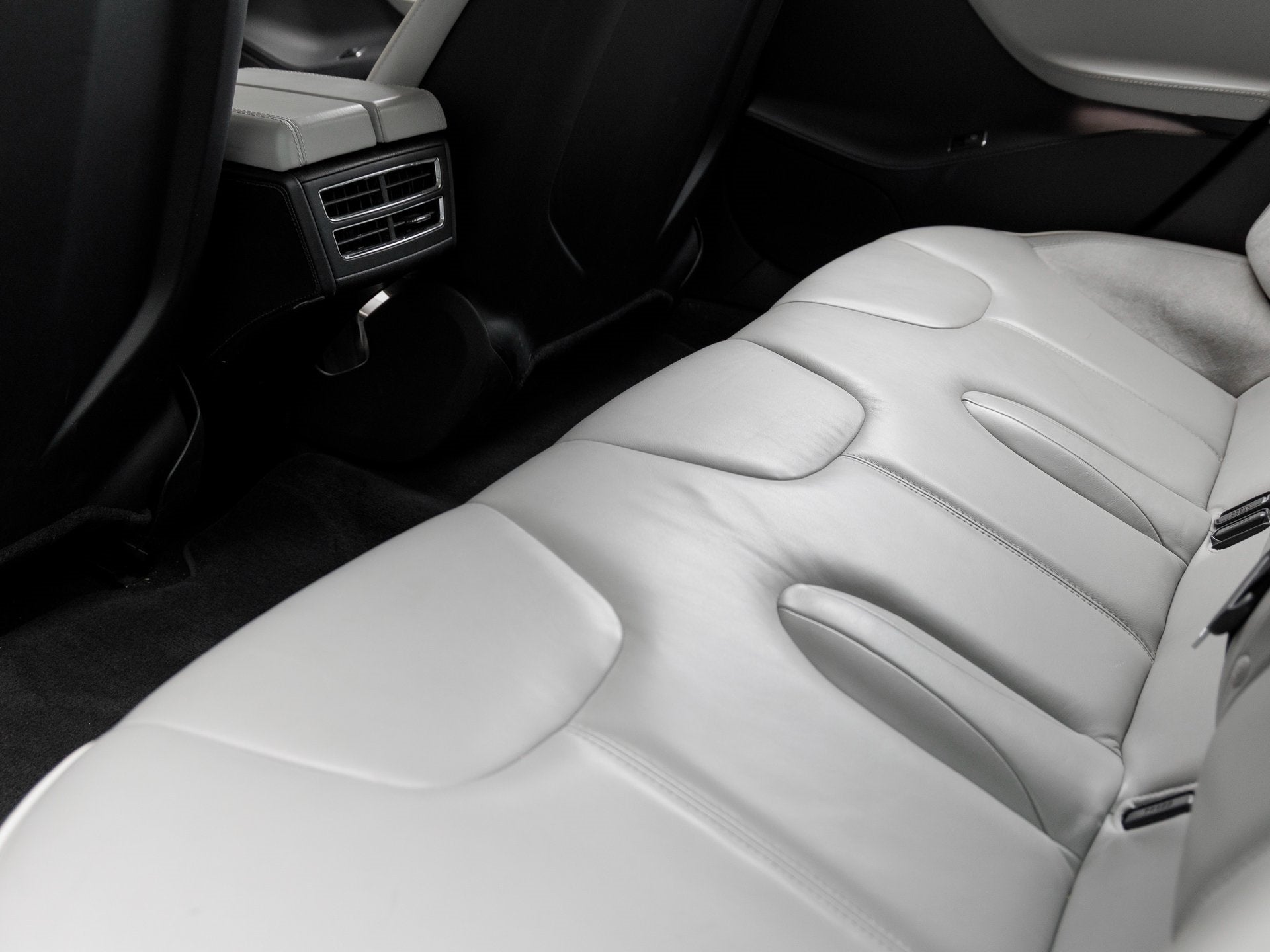 2013 Tesla Model S Performance