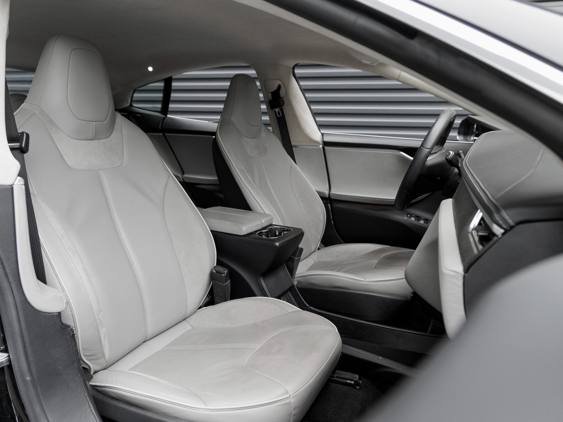 2013 Tesla Model S Performance