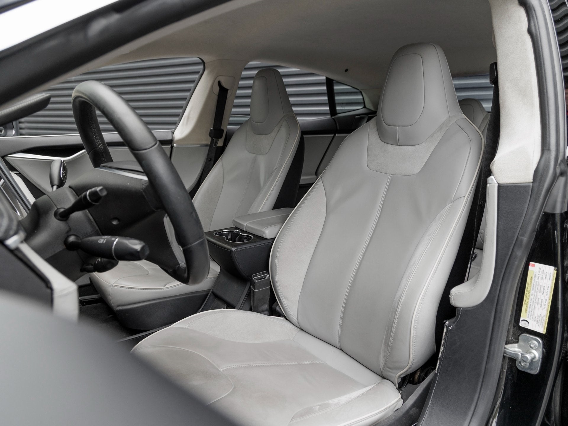 2013 Tesla Model S Performance