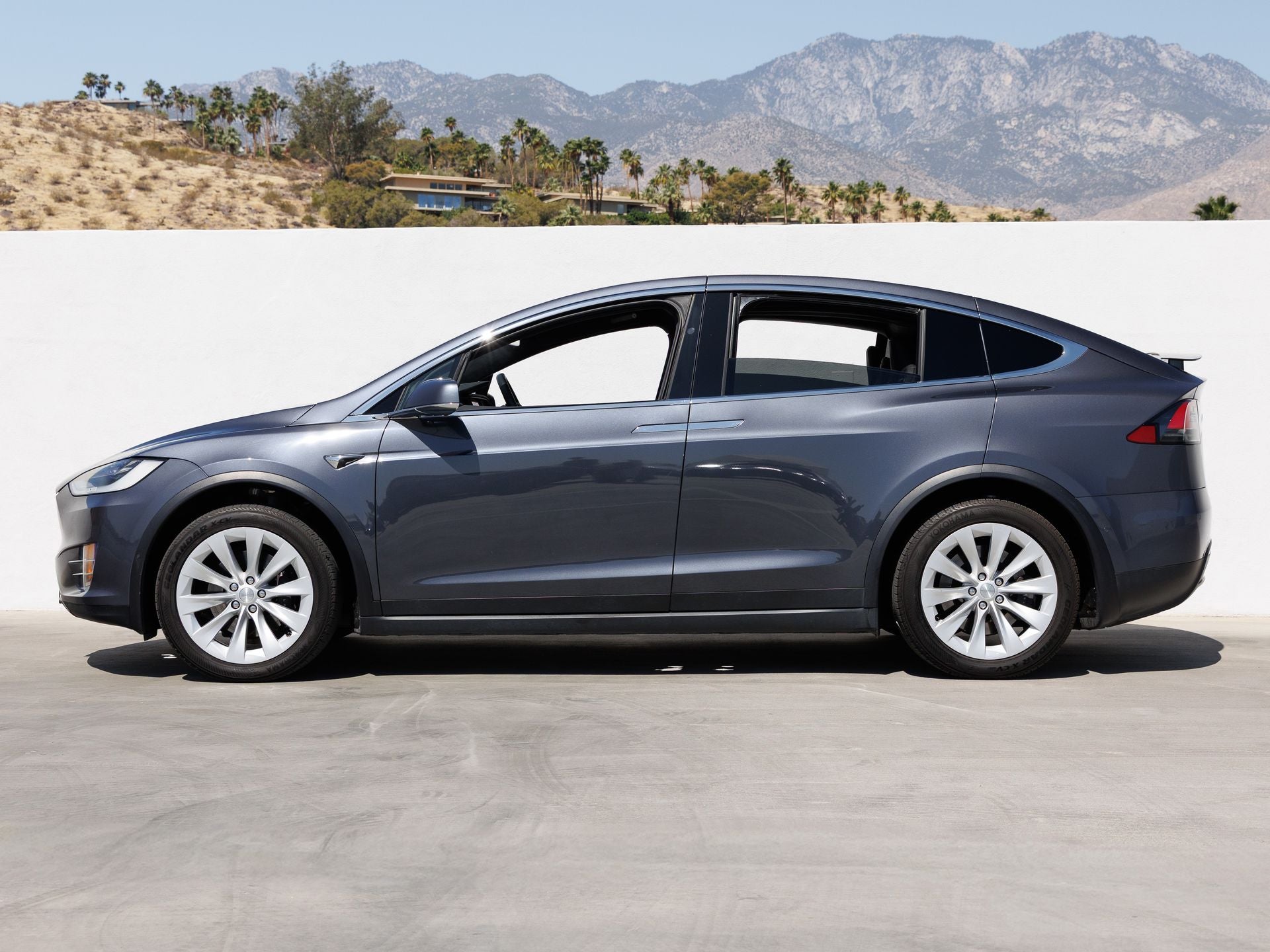 Used 2020 Tesla Model X Long Range with VIN 5YJXCDE21LF303768 for sale in Palm Springs, CA