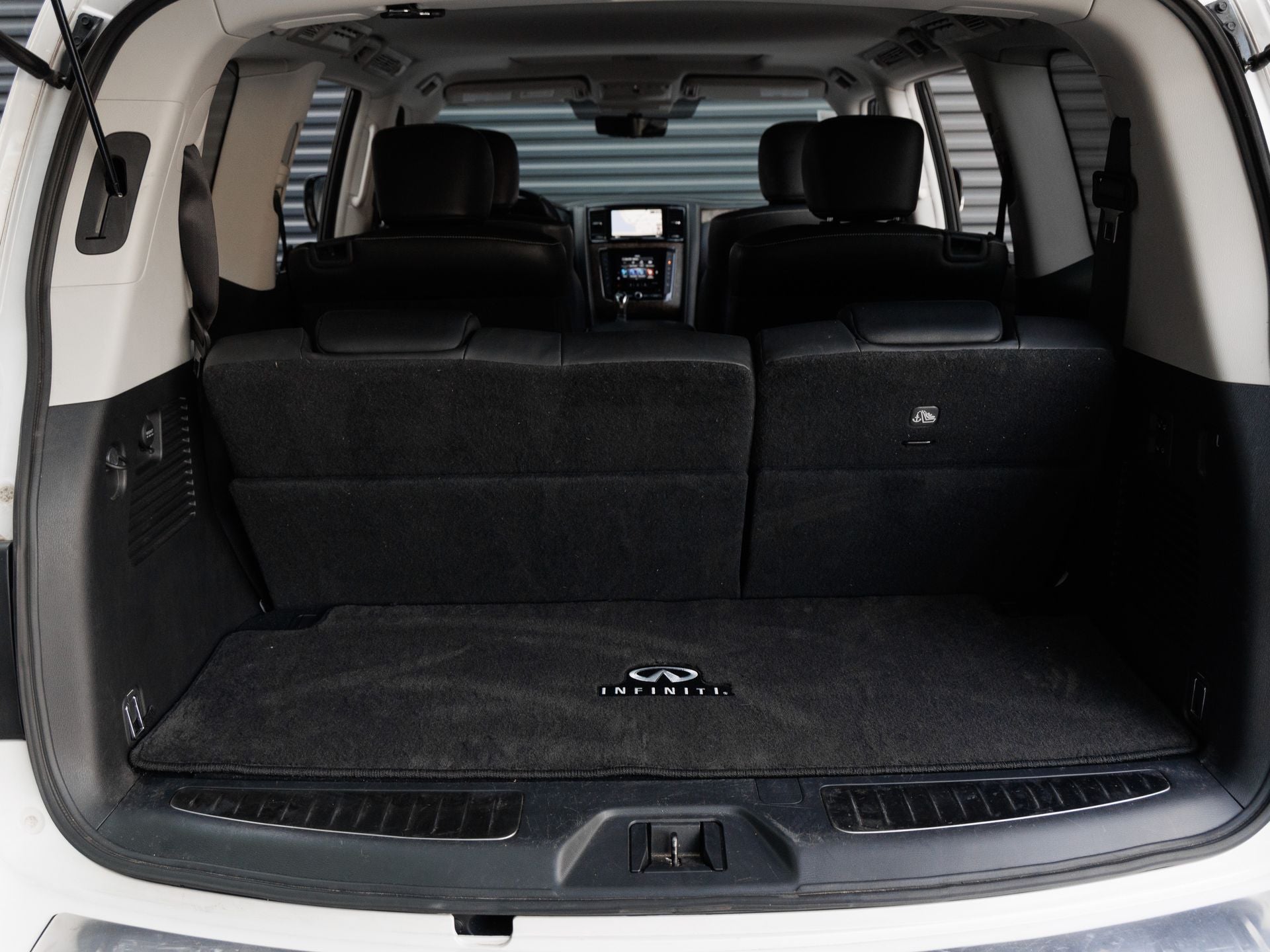 2021 INFINITI QX80 Premium Select