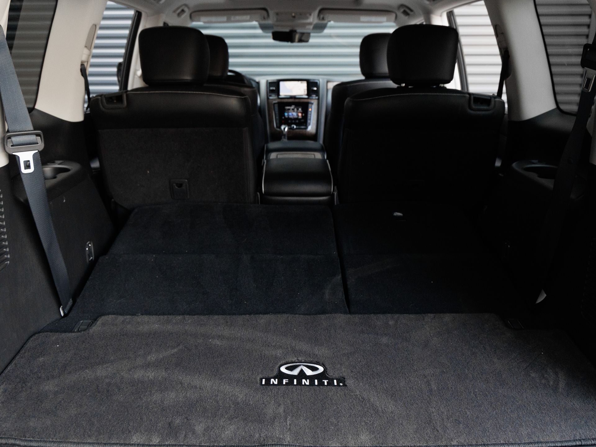 2021 INFINITI QX80 Premium Select