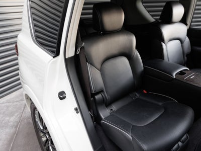 2021 INFINITI QX80 Premium Select
