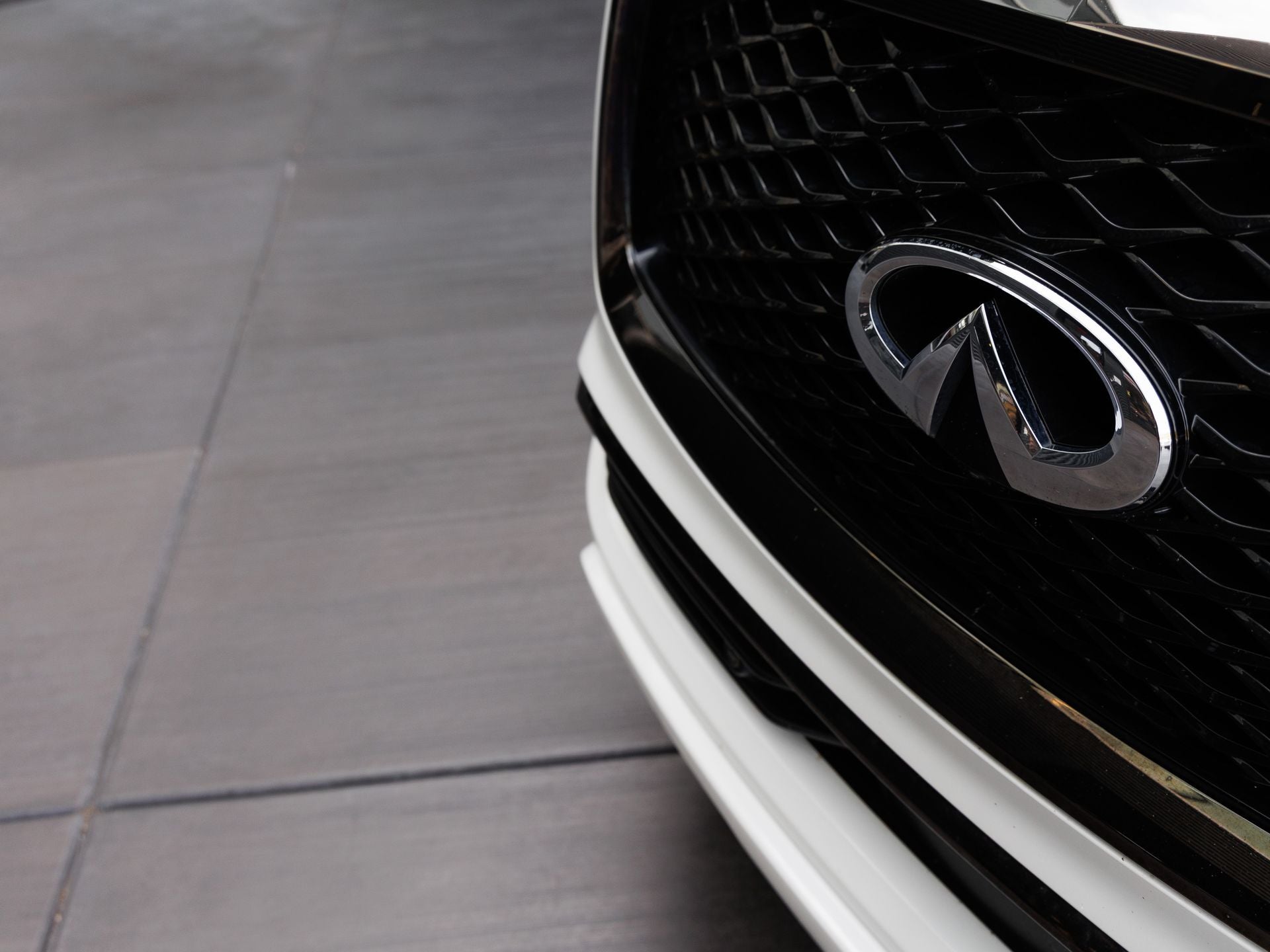2021 INFINITI QX80 Premium Select