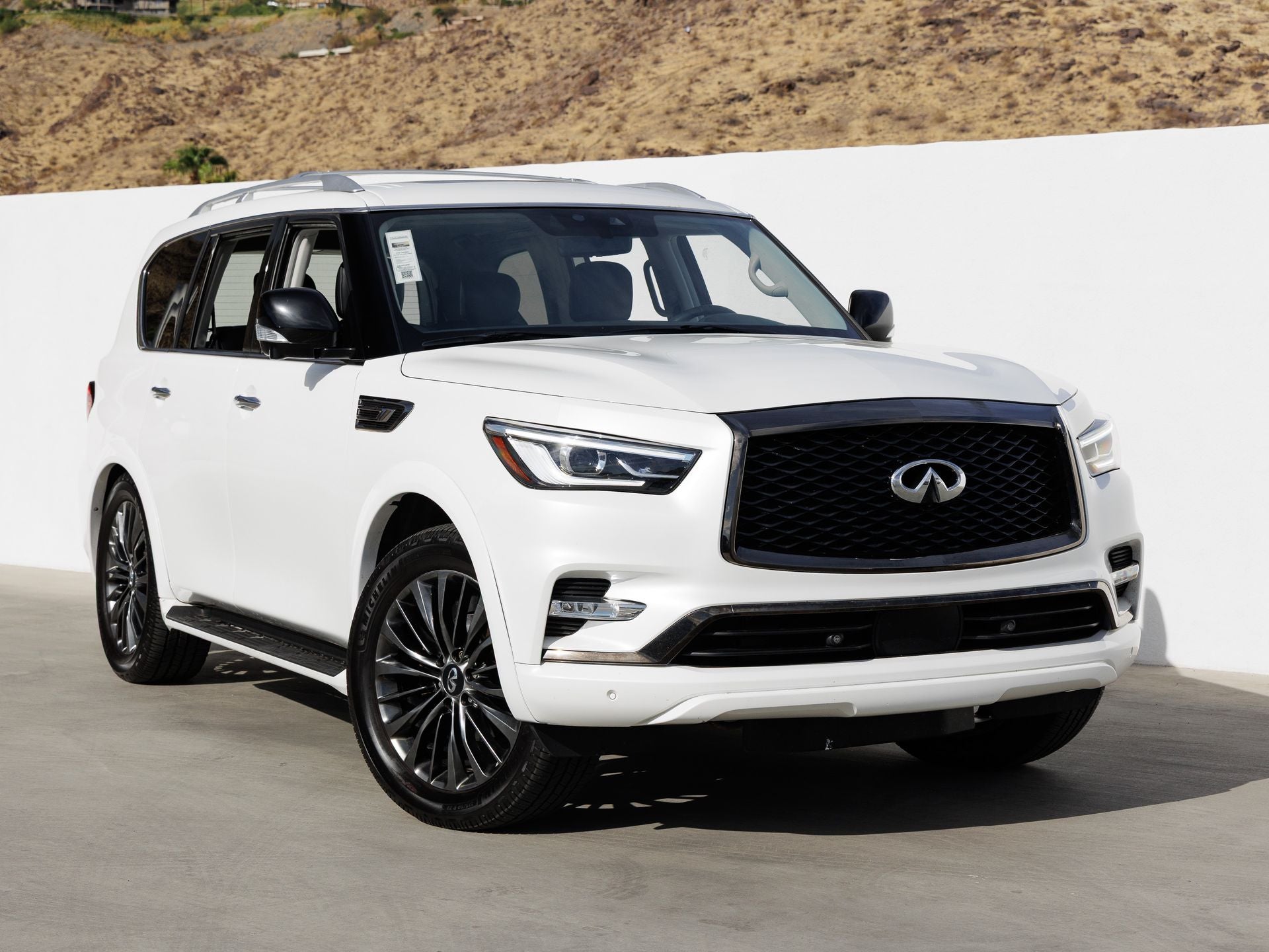 2021 INFINITI QX80 Premium Select