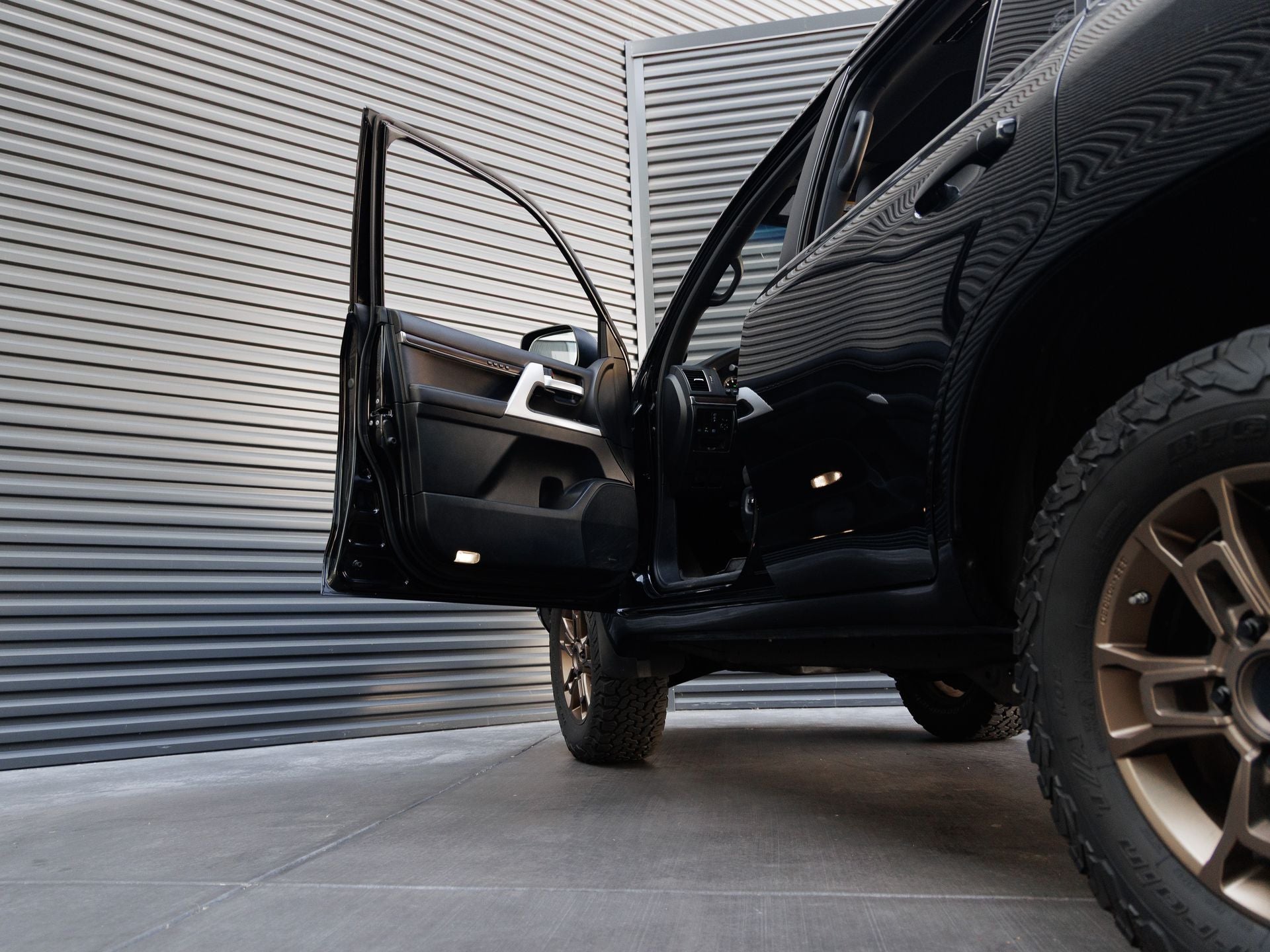 2020 Toyota Land Cruiser Heritage Edition