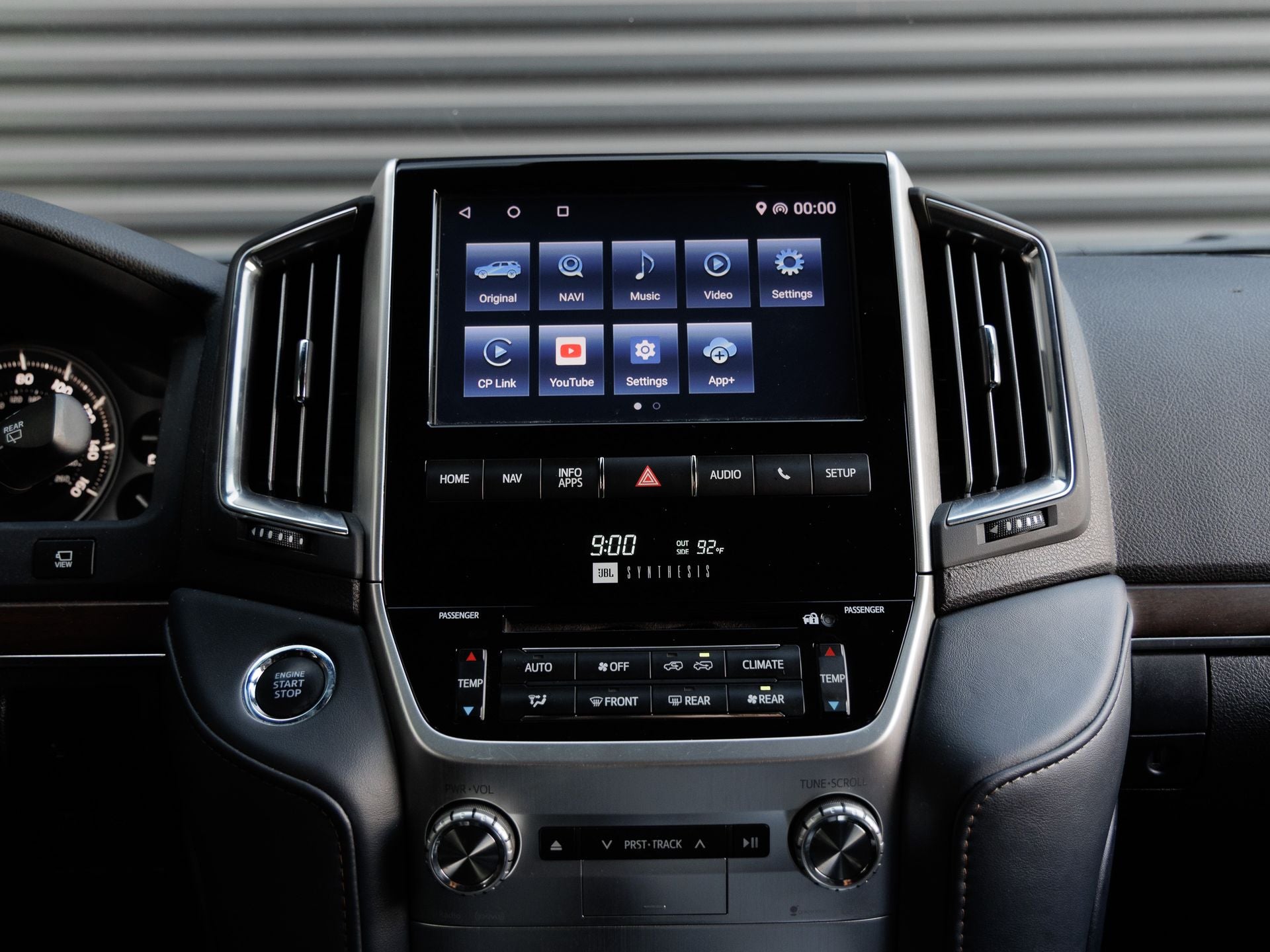 2020 Toyota Land Cruiser Heritage Edition