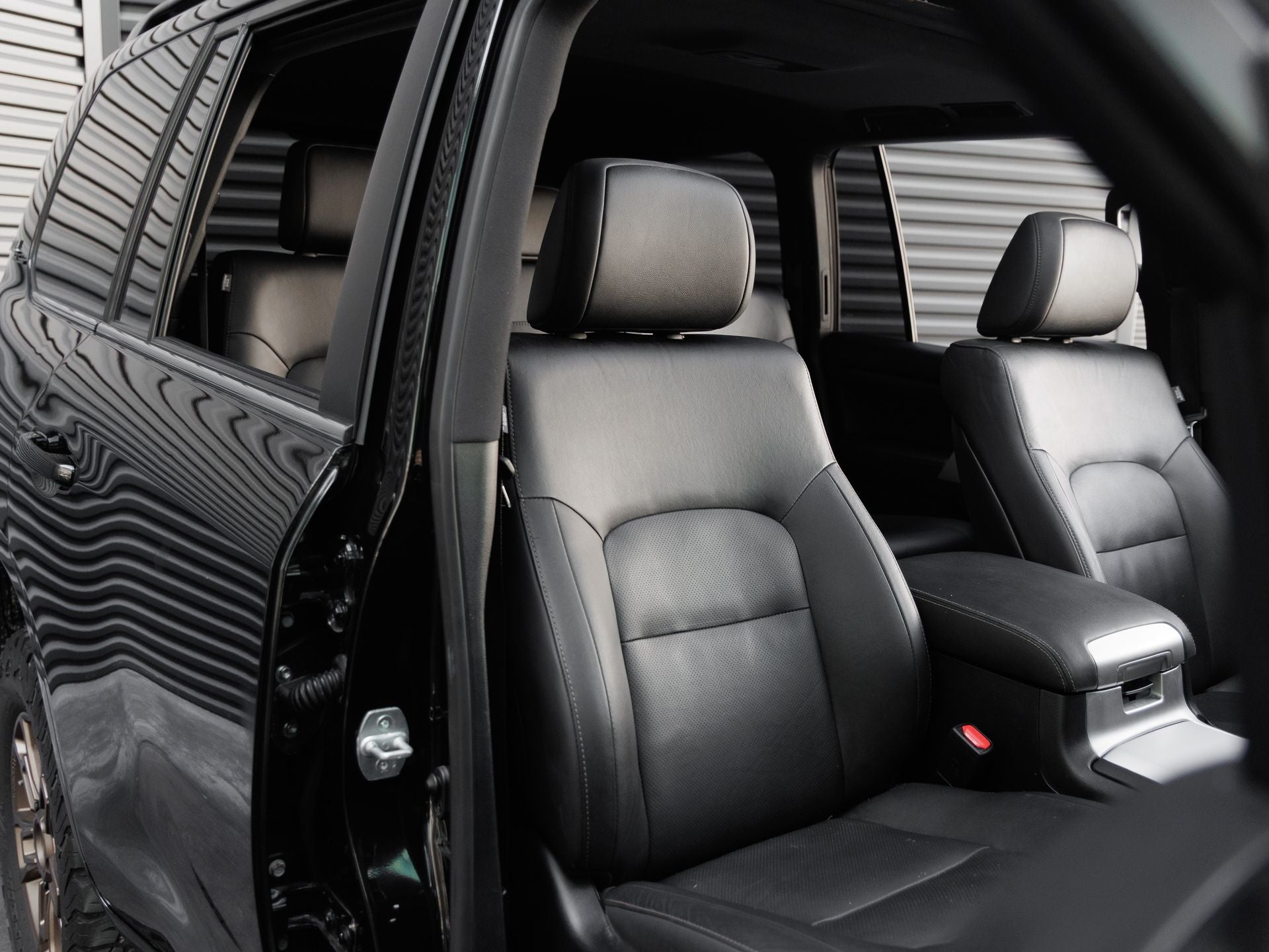 2020 Toyota Land Cruiser Heritage Edition