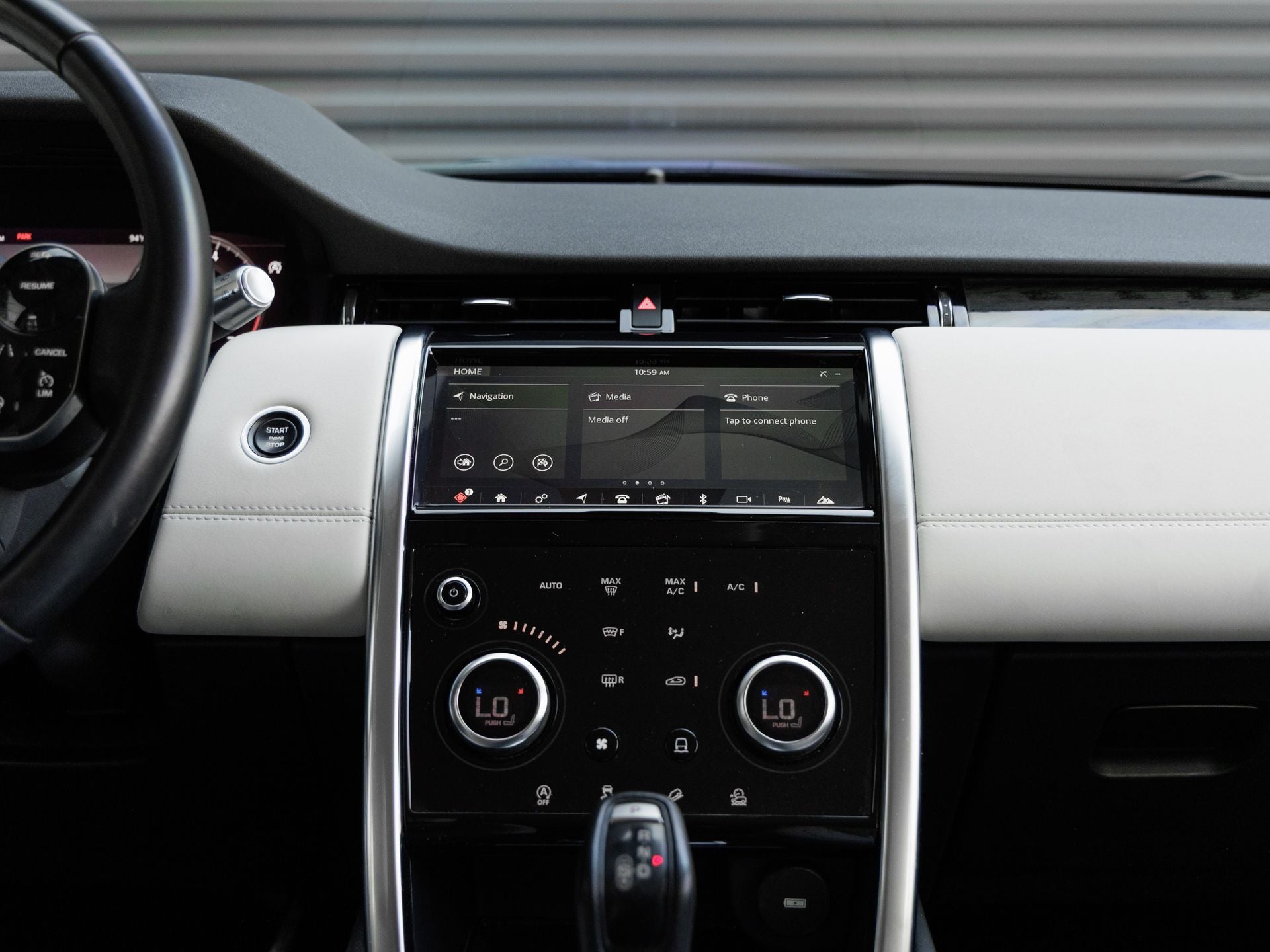 2020 Land Rover Discovery Sport SE